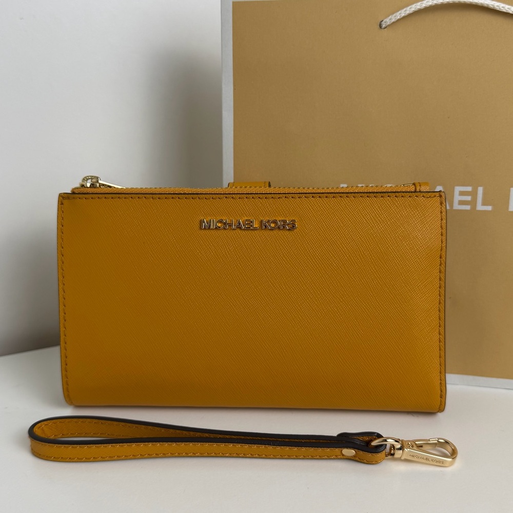 NWT Michael Kors Double Zip wristlet wallet